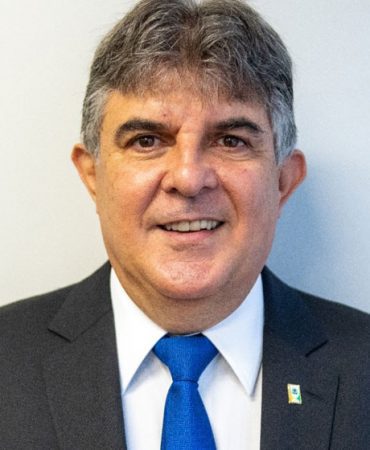 Waldermar Gonçalves Ortunho Jr.